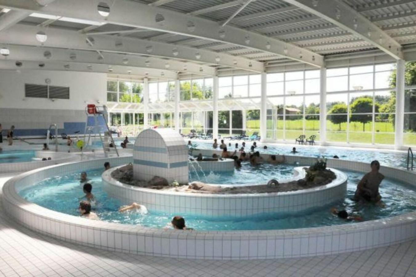 L'Europ'Appart : Gare, Center Parcs, Parc St Croix Саарбург Экстерьер фото